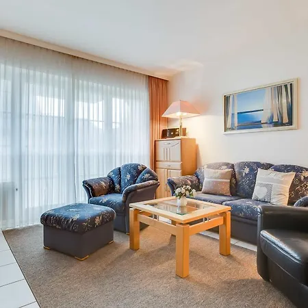 Apartment Mittelweg App 2 *